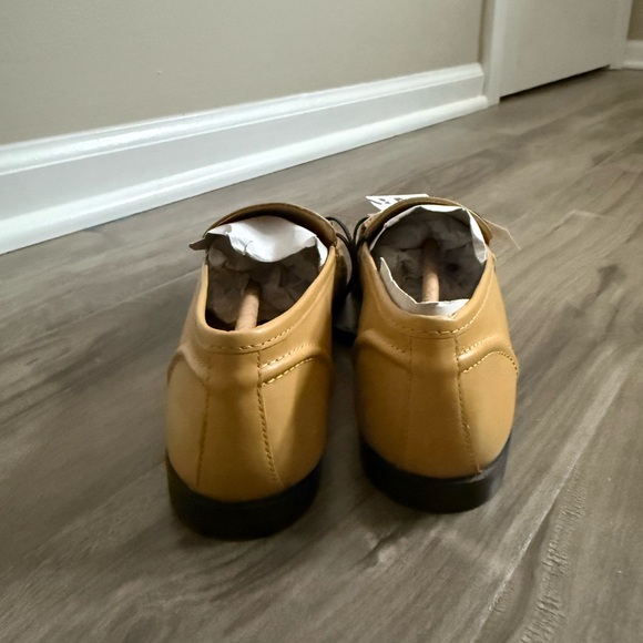 Zara Tan Leather Loafers in size US6.5 - Picture 7 of 7